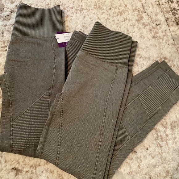 New🖤Amazing seamless leggings - Picture 4 of 6